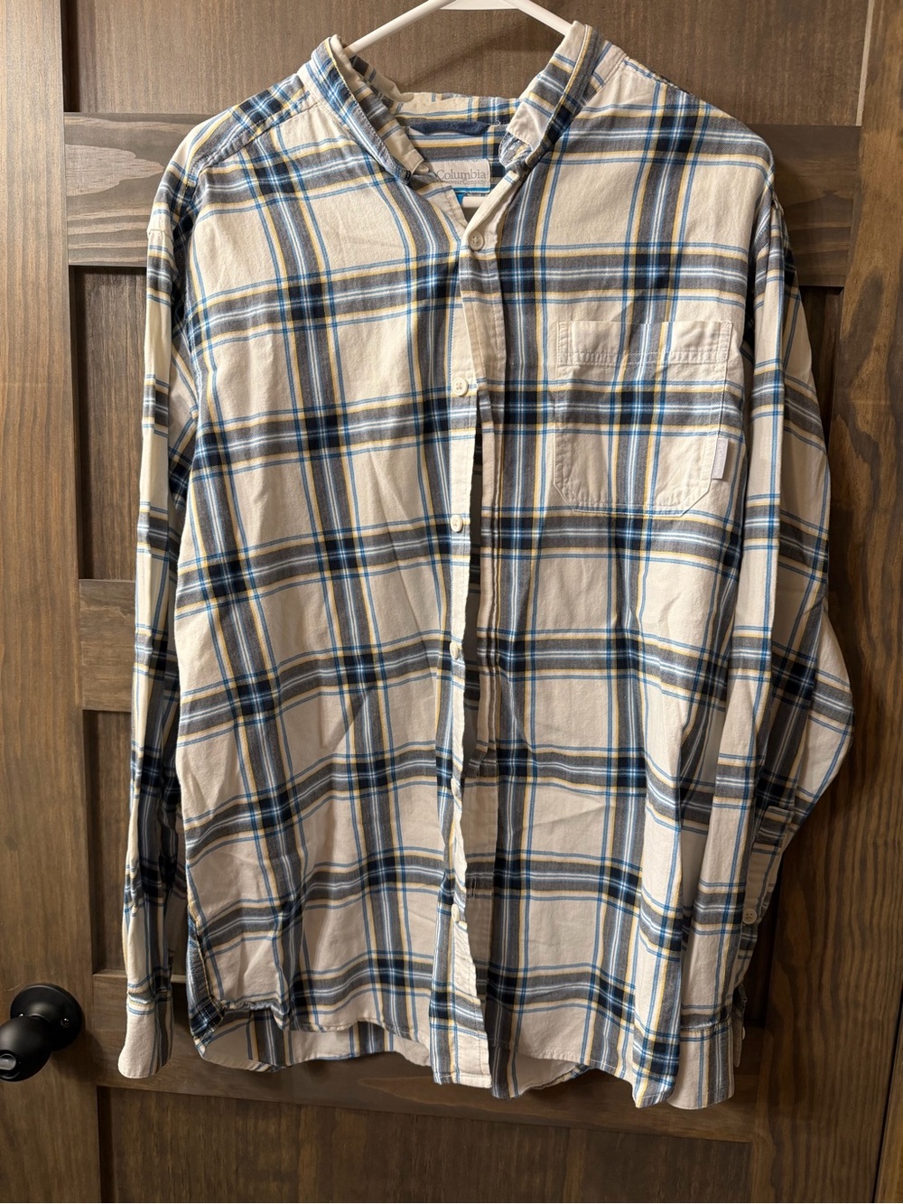 Columbia Men’s Plaid Button-Down Shirt - Cream, Blue & Gray
